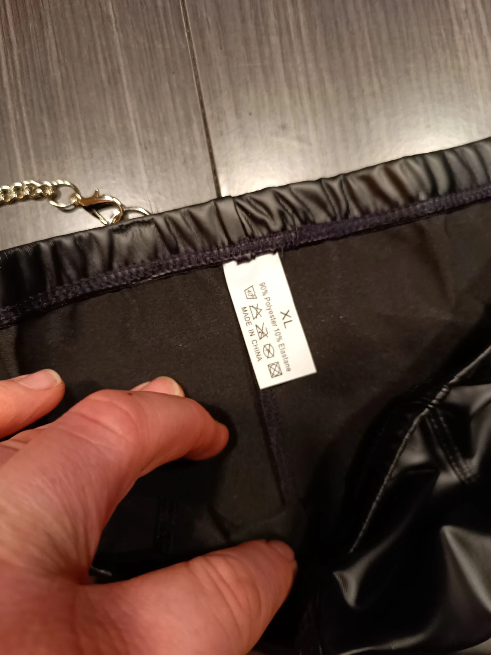 Zwarte boxershort met lederachtige uitstraling voor heren met nekkooi – photo 3